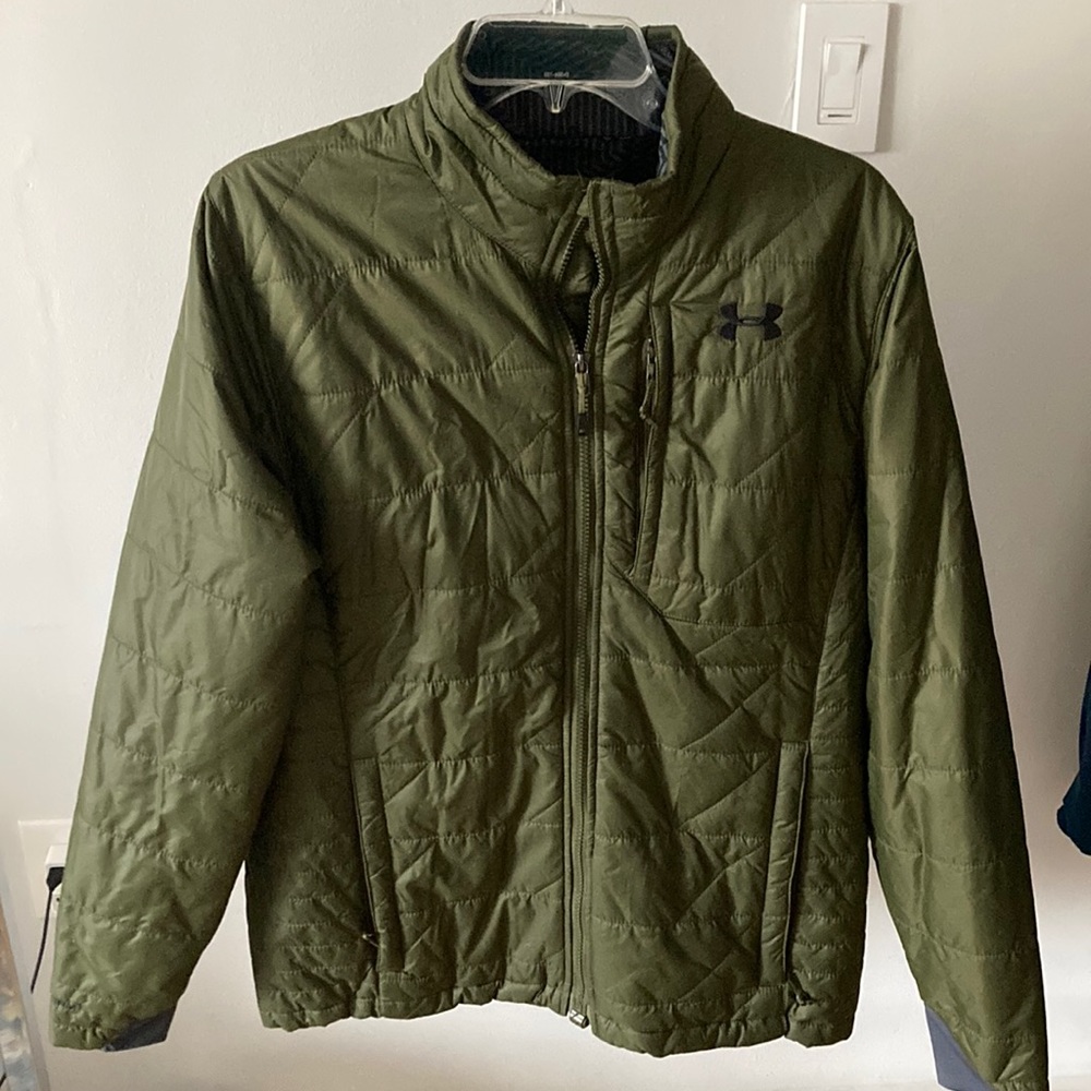 Under Armour mens M puffer coat